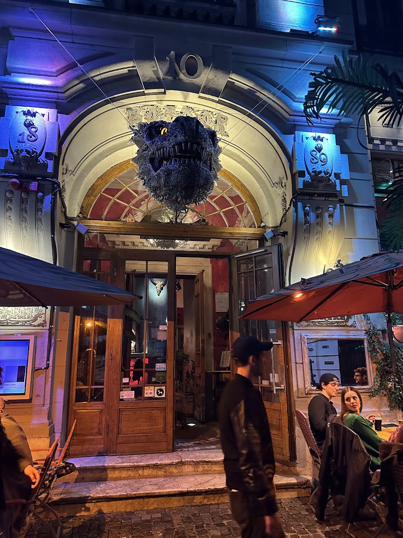 BAZAAR a place to Eat, Sip, Dance & Fall in love