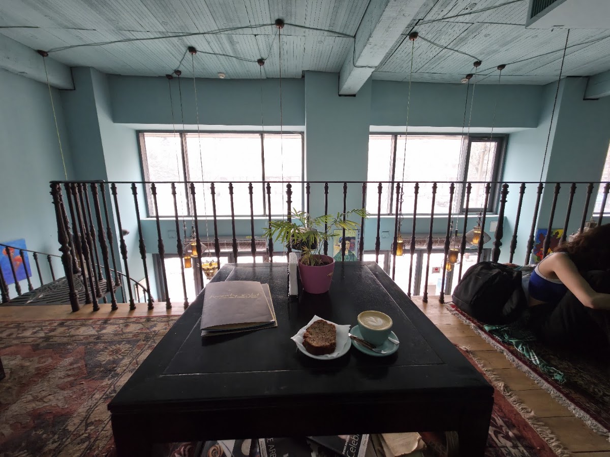 Twenty Eight — Cafe
